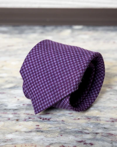 Krawat wełniany w różową pepitkę