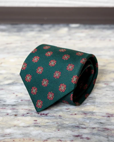Krawat jedwabny zielony w czerwone ornamenty