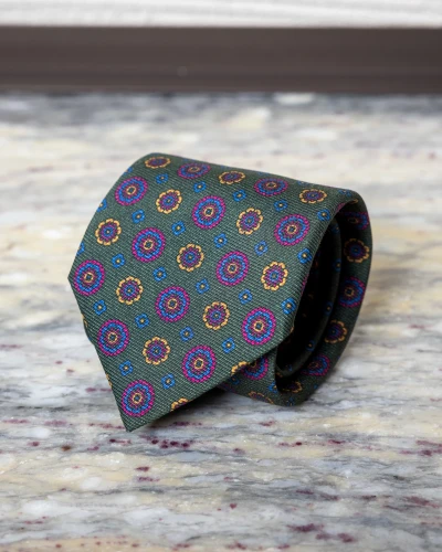 Krawat jedwabny zielony we wzór kwiatowy