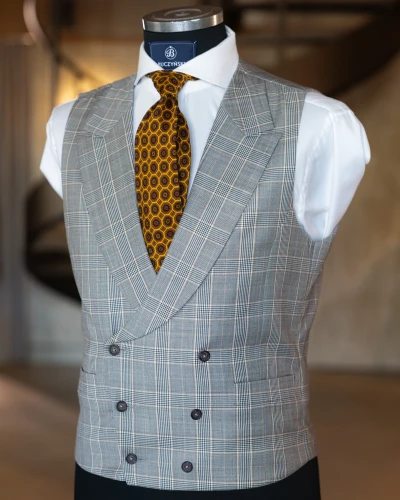 Szara kamizelka w beżową kratę Dormeuil